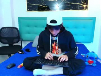 twinslovers_ webcam model stream image