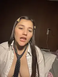 angietubebe webcam model stream image