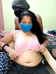 Monalisha1995 webcam model stream image
