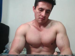 Edde Max webcam model stream image