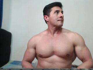 Edde Max webcam model stream image