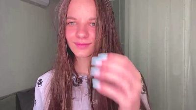 LoraleeClarey webcam model stream image