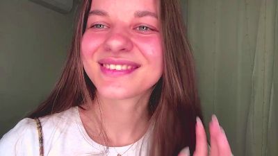 LoraleeClarey webcam model stream image