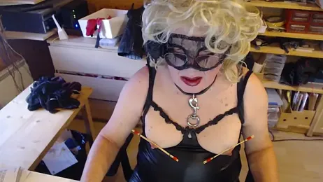 BarbieTrav webcam stripchat model stream image