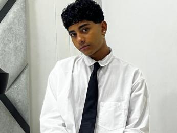 MikeTompson webcam model stream image