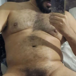 Goonerbator webcam model stream image