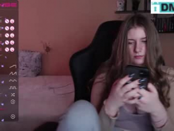 minnie_olson_ webcam model stream image