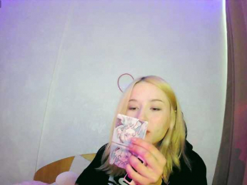 Elliott-White webcam bongacams model stream image