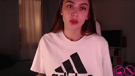 so_cutes webcam model stream image