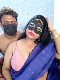 Bigboobs_Queenindia webcam model stream image