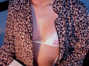 vicky_legal webcam model stream image