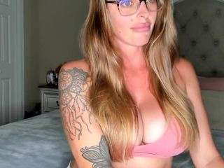 kennasavage webcam model stream image