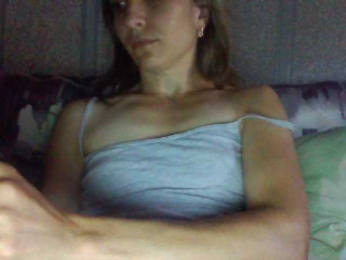 BabyLove4432 webcam bongacams model stream image