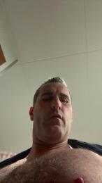 Petitesuisse webcam cam4 model stream image