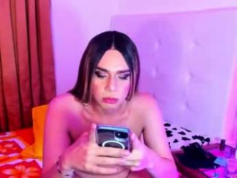 ari_sexy10 webcam chaturbate model stream image