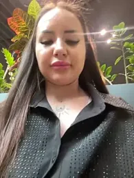 beautydiamond webcam stripchat model stream image