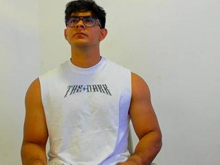 Marcus Harris webcam model stream image