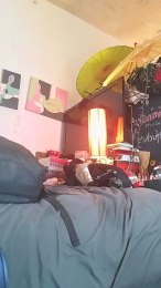 99vers8uncut webcam model stream image