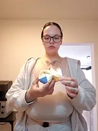 JUJUICY- webcam model stream image