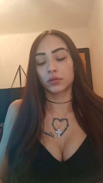Luciavolvi4 webcam model stream image