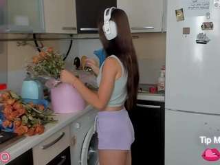 nikakik webcam model stream image