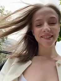 CaseyStar webcam stripchat model stream image