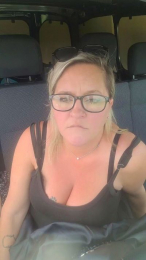 sexyglam webcam cam4 model stream image