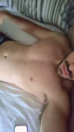 Andreeaas99 webcam model stream image