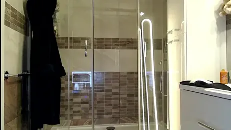 LoganAthletic webcam model stream image