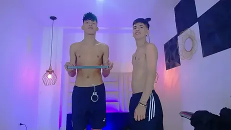 Stronger_sexy webcam model stream image