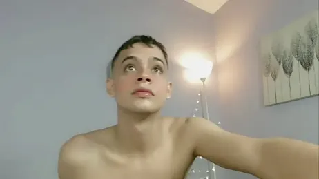 zacariasss_ webcam model stream image