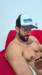 Lovebigfit webcam model stream image