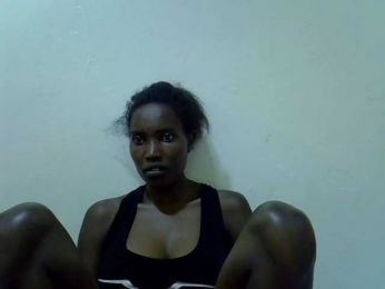 cute-kendra webcam bongacams model stream image