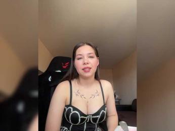 milahkarr webcam model stream image