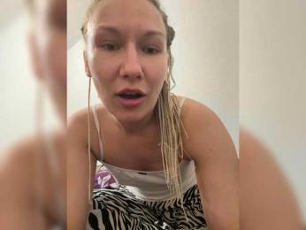 klava11 webcam bongacams model stream image