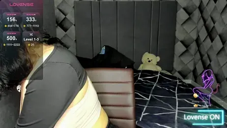 Emily_Gin webcam model stream image