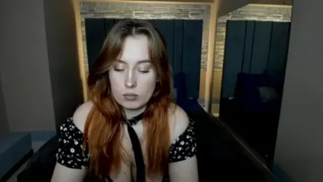 Emily_Gin webcam stripchat model stream image