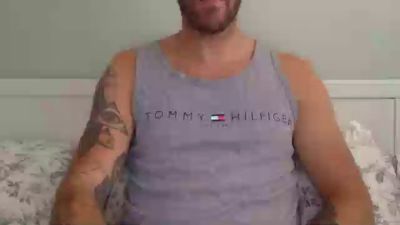 UndercoverDilf webcam model stream image