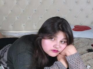 Bella Niht webcam model stream image