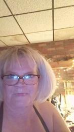 Kinkysongwriter webcam model stream image