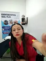 Madisson-04_ webcam model stream image