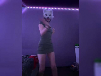 Mila-shkaa webcam model stream image