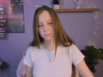 black_sara_ webcam model stream image