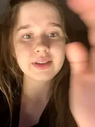 HornyGirlH webcam model stream image