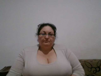 Nykyxo webcam model stream image