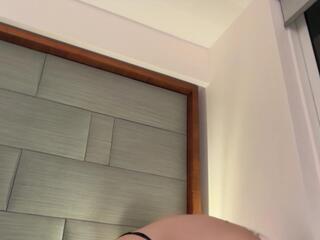 Onna Lovely webcam model stream image