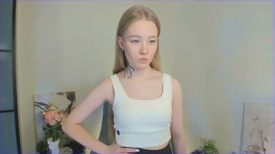 LinhMadeiros webcam model stream image