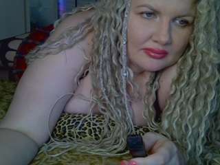 velinka webcam model stream image
