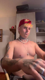 Mikapone webcam model stream image