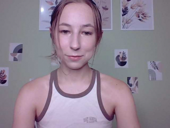 LunaBlaze webcam model stream image